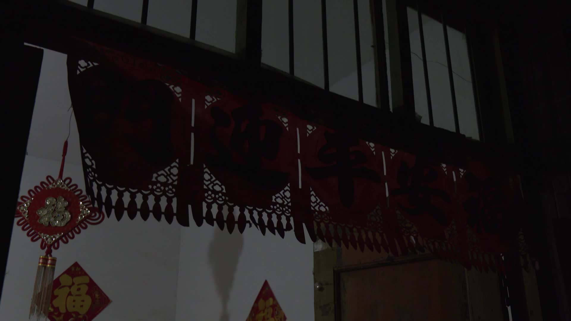 扁担公交的温暖进城路