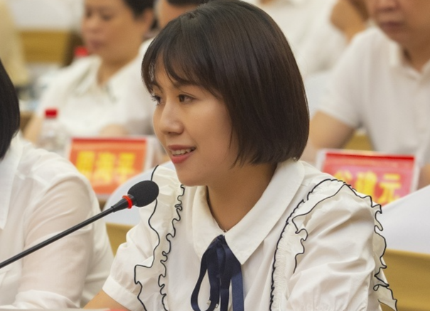 【同唱一首歌·同心跟党走（9）】顾婷婷：民族大团结的“石榴籽”