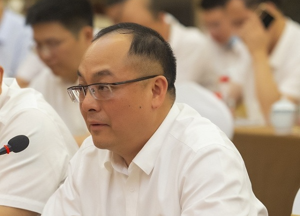 【同唱一首歌·同心跟党走（20）】胡文：不忘合作初心   继续携手前进