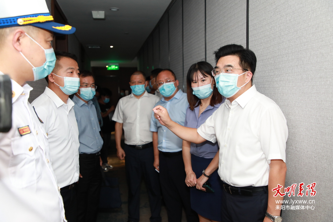 赖馨正：以“时时放心不下”的责任感使命感和“天天提心吊胆”的紧迫感忧患感抓牢抓实安全生产工作