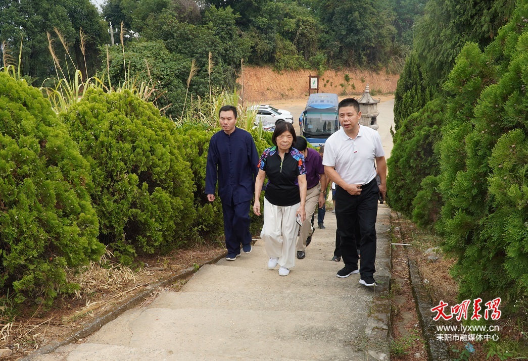 耒阳市政协开展“登高与秋赏，山河日月长”重阳敬老活动