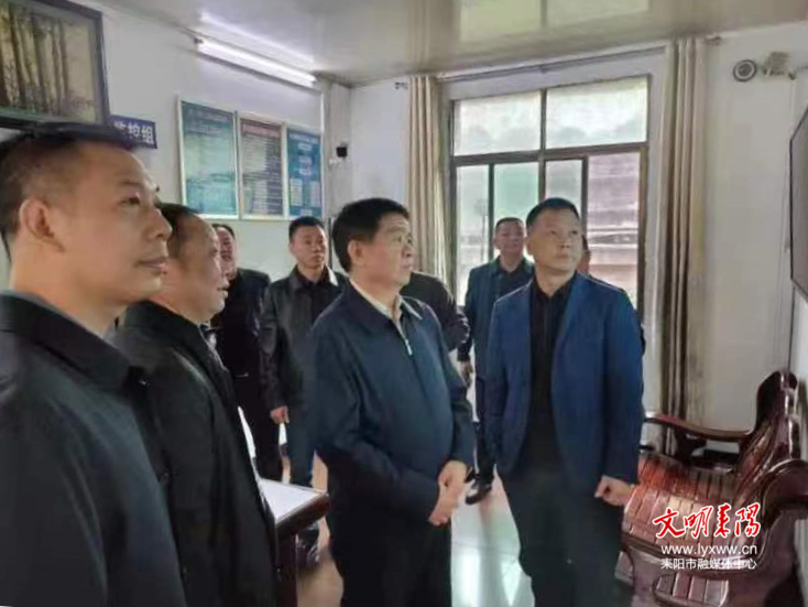 李兴武督导煤矿安全生产工作