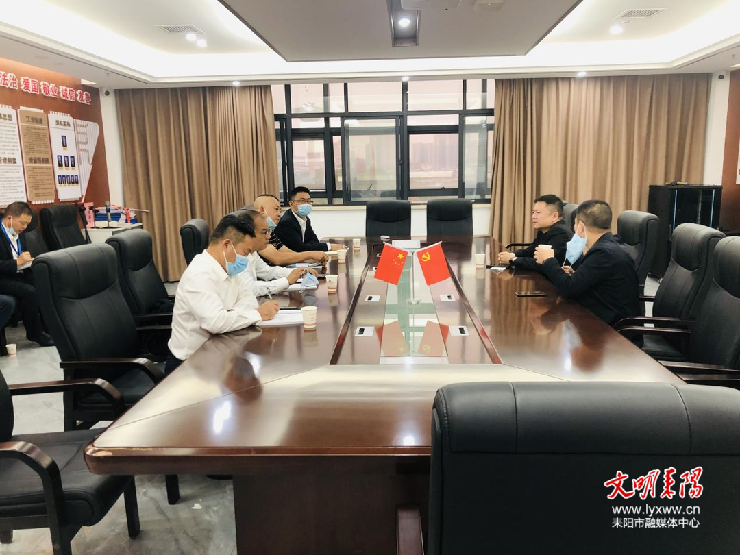 张涛督查市政务服务中心疫情防控等重点工作