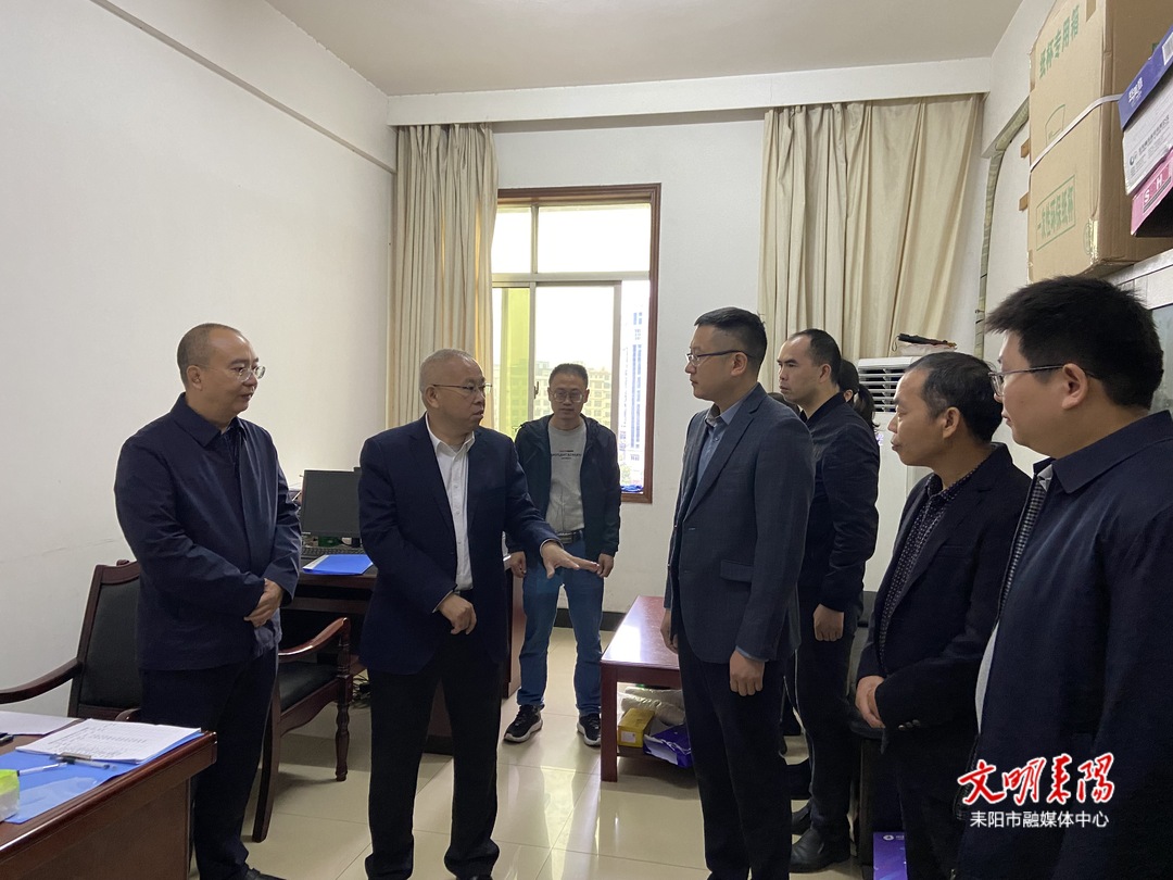 尹立鑫调研禁毒工作