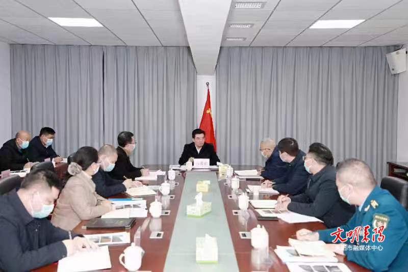 赖馨正主持召开耒阳市委议军会议