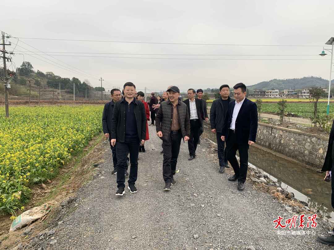龚志桂到大义镇新春走访慰问
