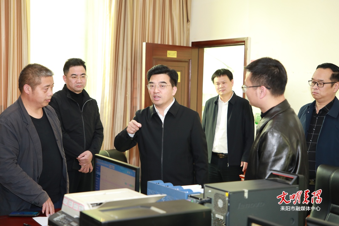赖馨正专题调研应急管理工作