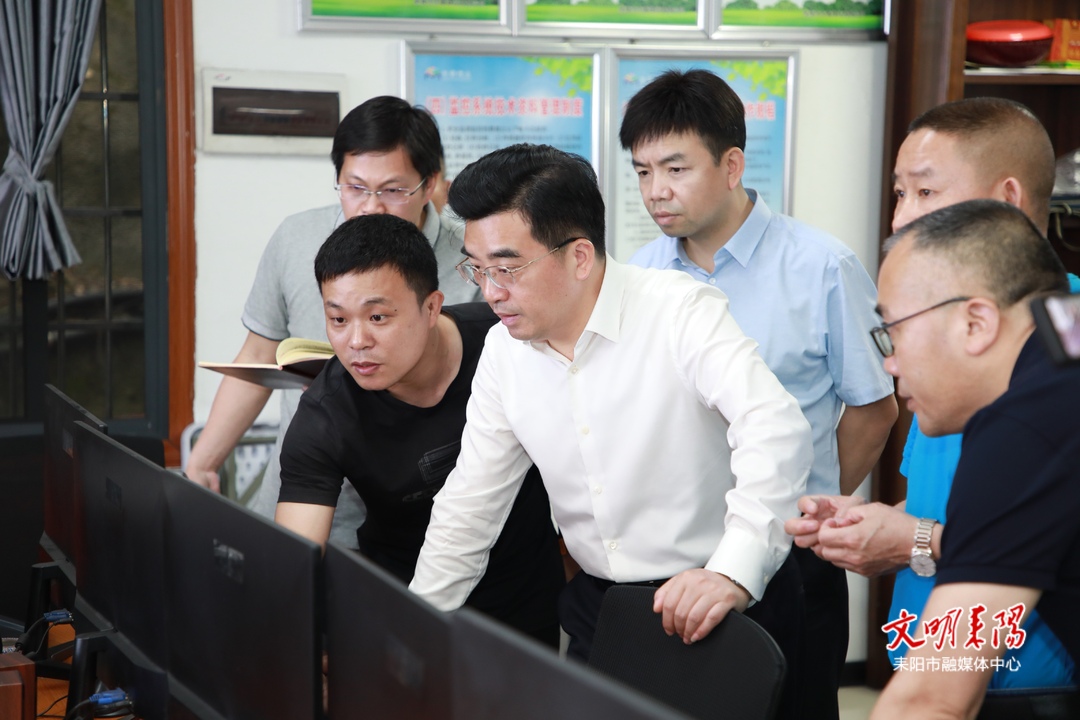 赖馨正调研督导煤矿安全生产、防汛备汛等工作