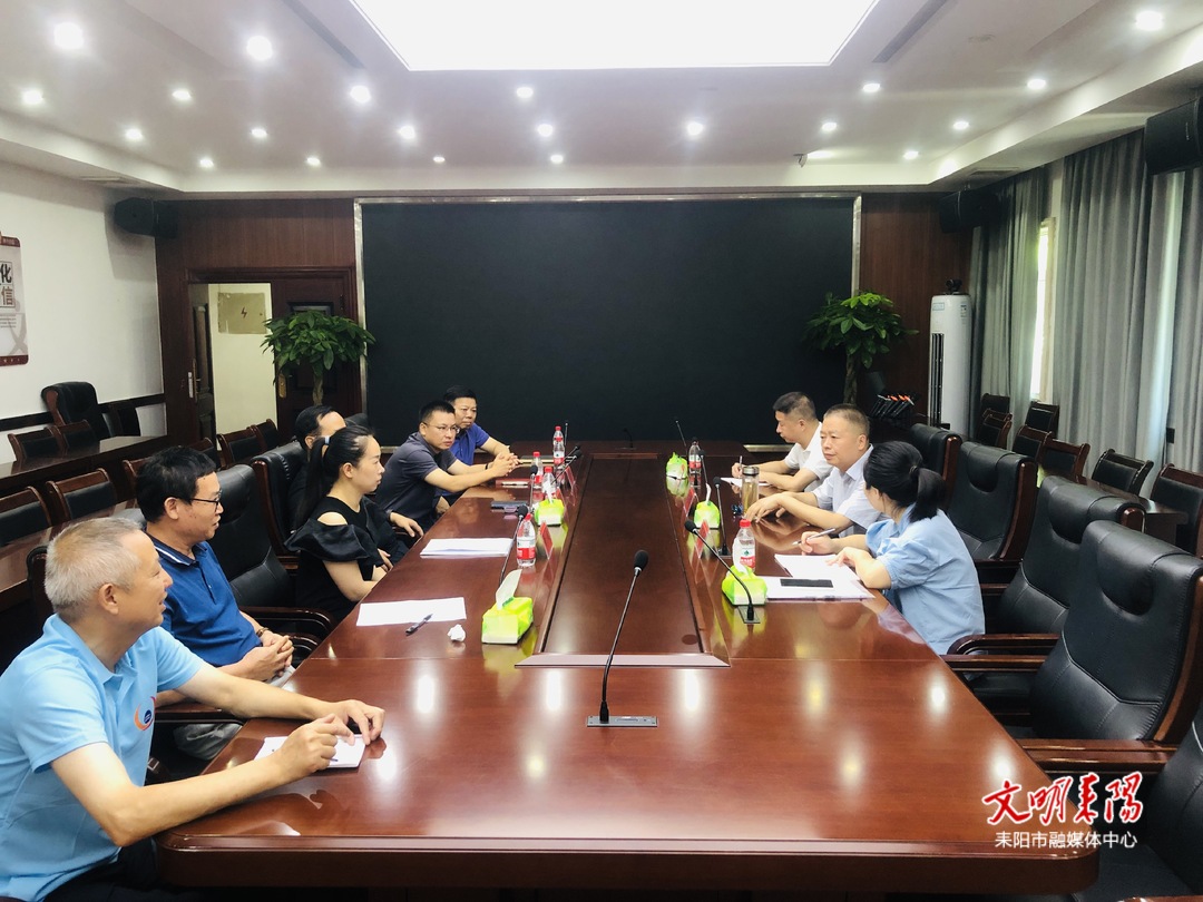 龙亚春来耒调研档案管理工作