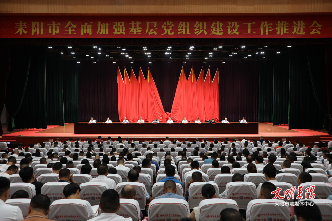 赖馨正：一步一个脚印推动基层治理工作走深走实