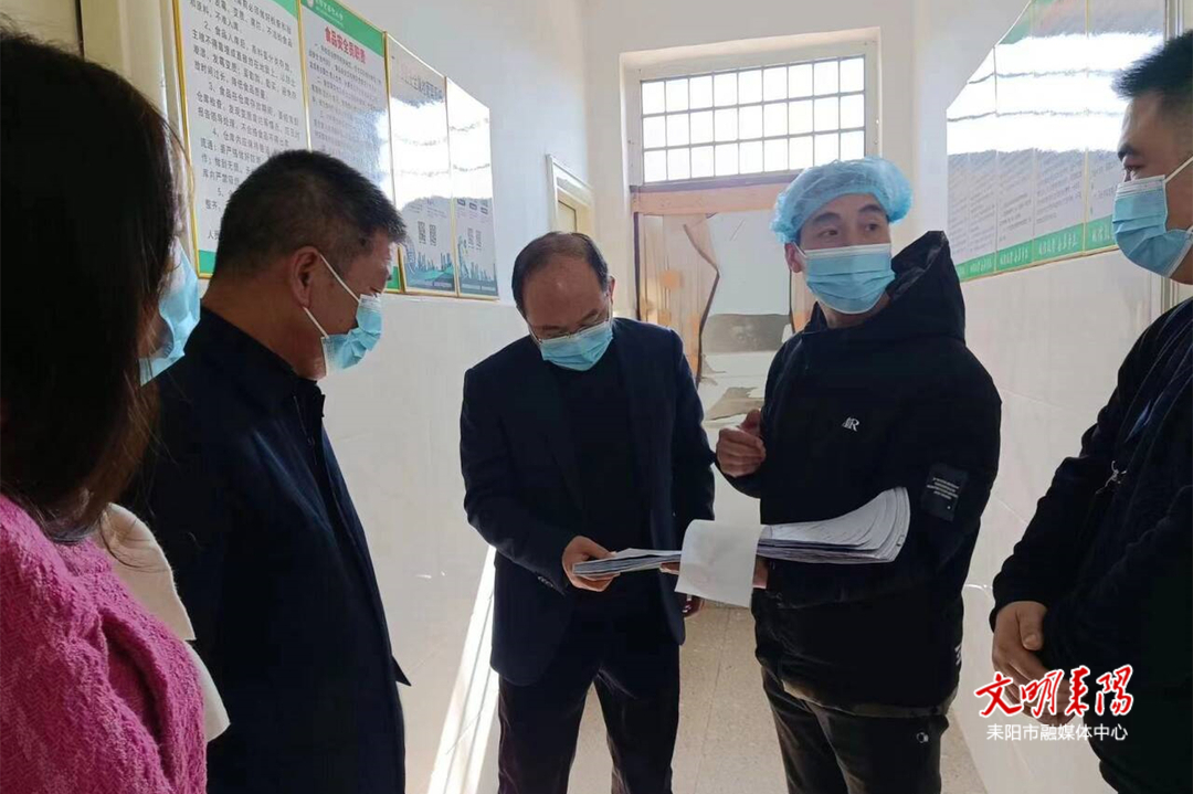 李连飞督导校园食品安全工作