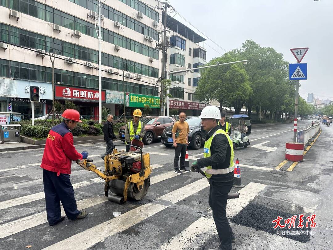 城管蓝“提前开跑”  全力按下助跑“加速键”
