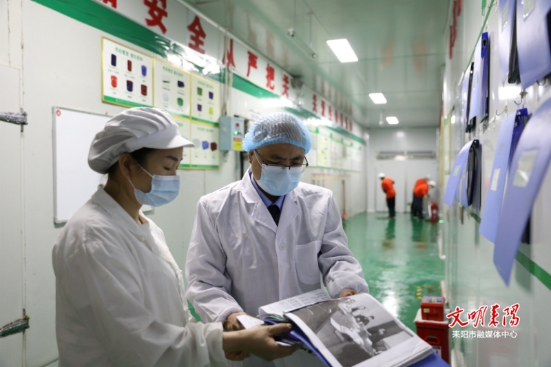 【中国梦·劳动美(28 )】周宏：筑牢食品安全防线，守护耒阳市民舌尖安全