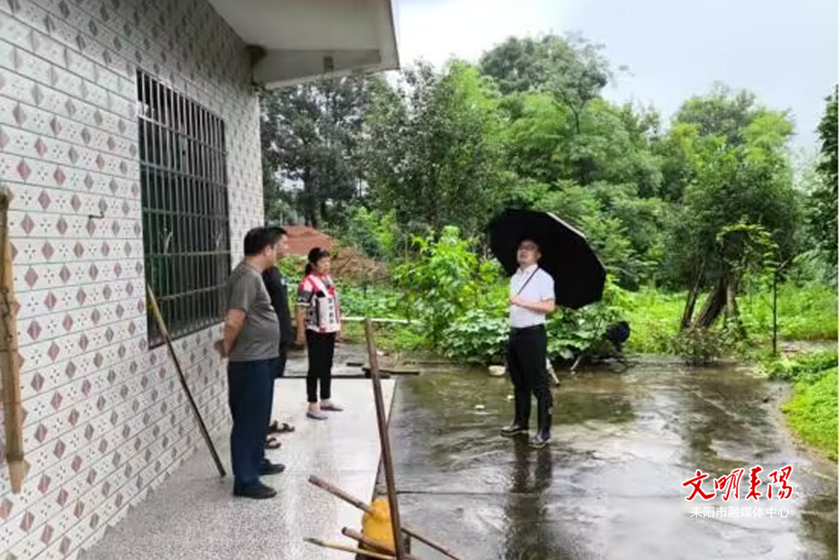 以“迅”防汛 ！亮源乡连夜安全转移群众成功避险