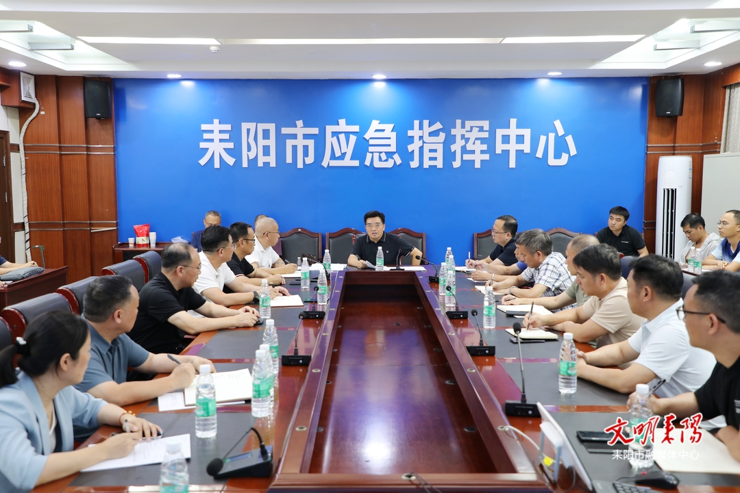 赖馨正：竭力打赢迎峰度汛这场硬仗