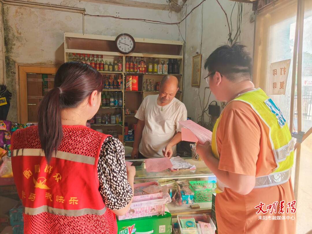 灶市街街道开展交通安全宣传教育活动