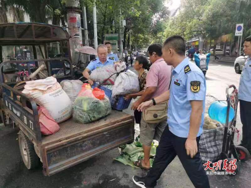 擦亮“窗口”迎盛會！耒陽市綜合行政執(zhí)法局持續(xù)開展市容市貌整治行動