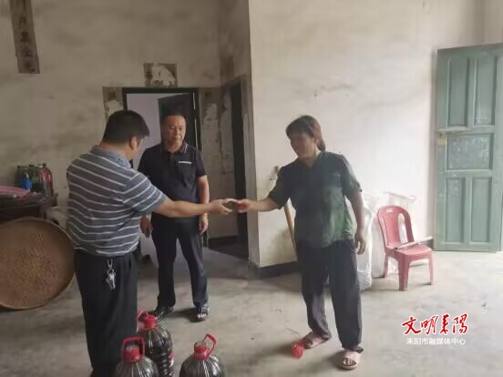消费帮扶解民忧   农副产品搭上“直通车”