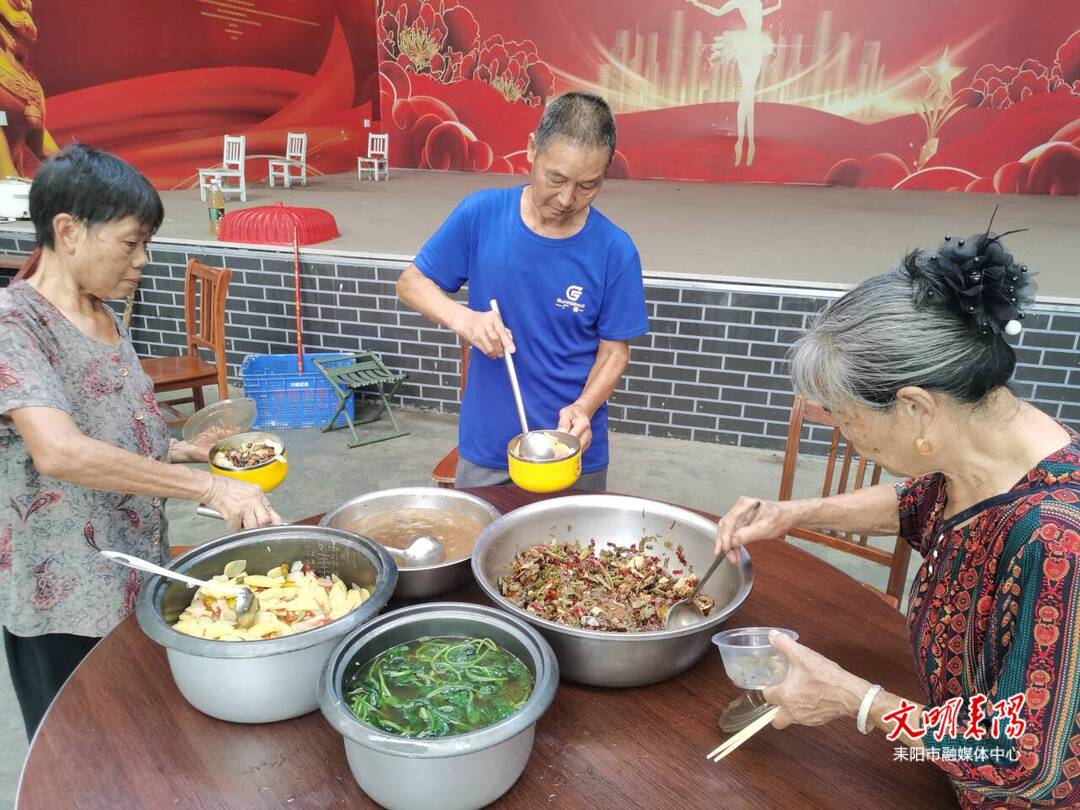 江头村：“幸福餐桌” 开启乡村养老好时光