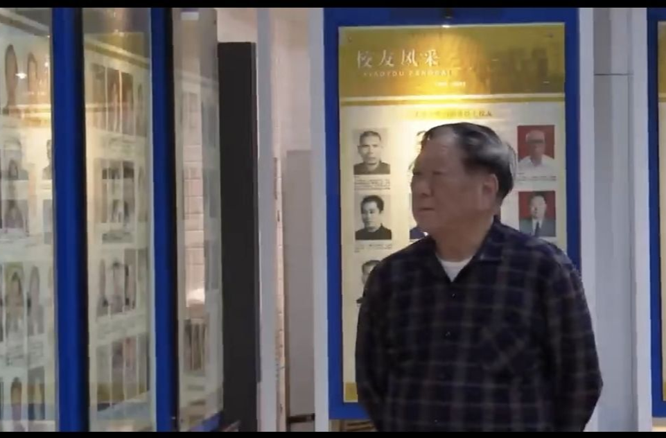 白头吟唱霞光曲——记耒阳二中离退休干部傅冠华