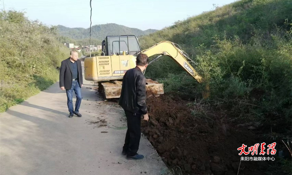 太平圩乡：拓宽硬化通组公路 由“通”到“畅”再到“好”