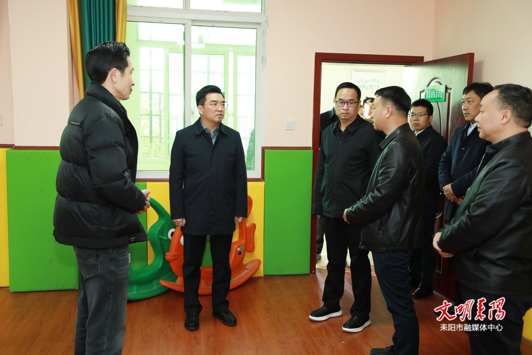 赖馨正调研社会福利和养老服务等工作