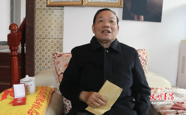 市总工会走访慰问劳模代表