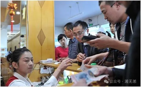 一个比方告诉你“为什么医保政策这么复杂”