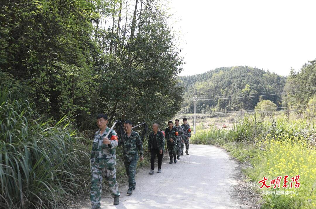耒阳：清明不松懈  把好防火关