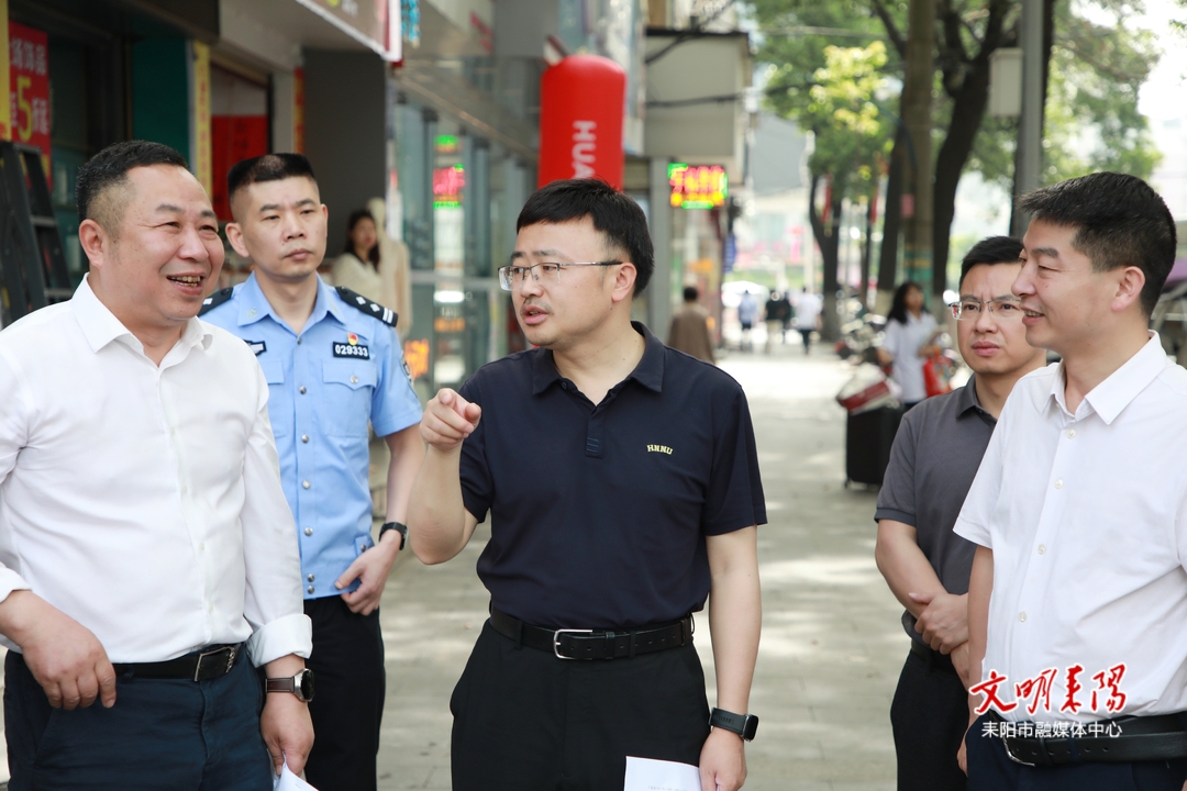张润槐调研城区交通优化工作 看望慰问一线劳动者代表