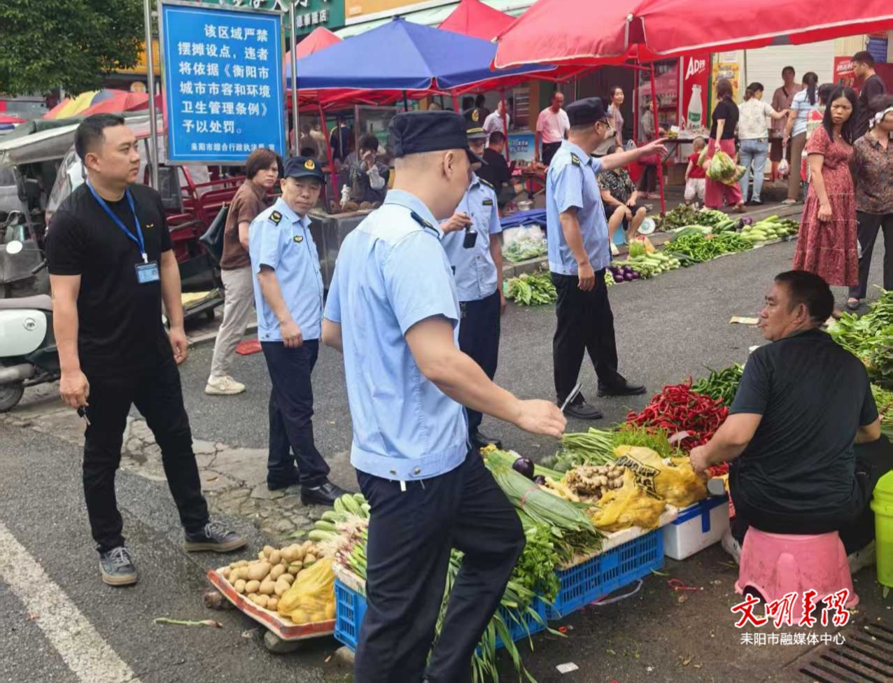 还路于民！ 我市多部门联合对华毅大桥德泰隆路段开展整治