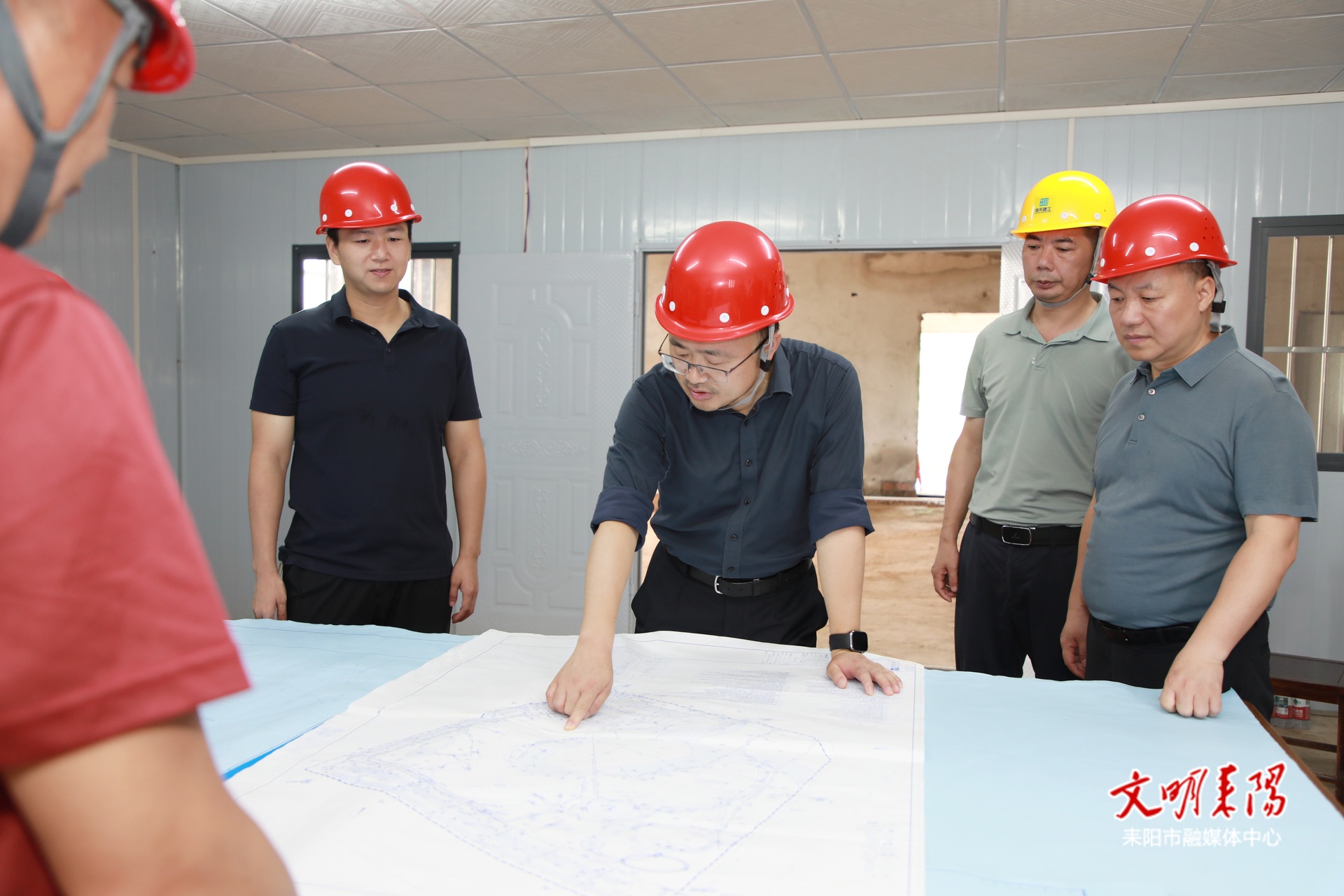 张润槐实地督导“一馆三中心”项目建设