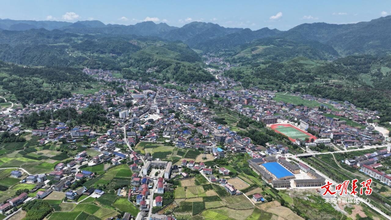 搭建幫扶“連心橋”，唱響耒萬(wàn)“一家親”