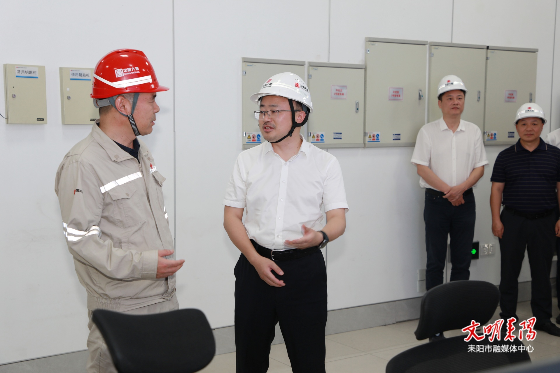张润槐到大唐华银耒阳分公司、南方水泥公司走访调研
