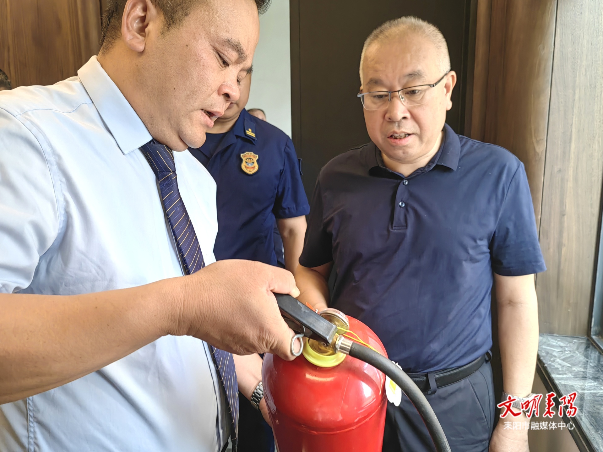 尹立鑫带队督导我市重点行业领域安全生产工作