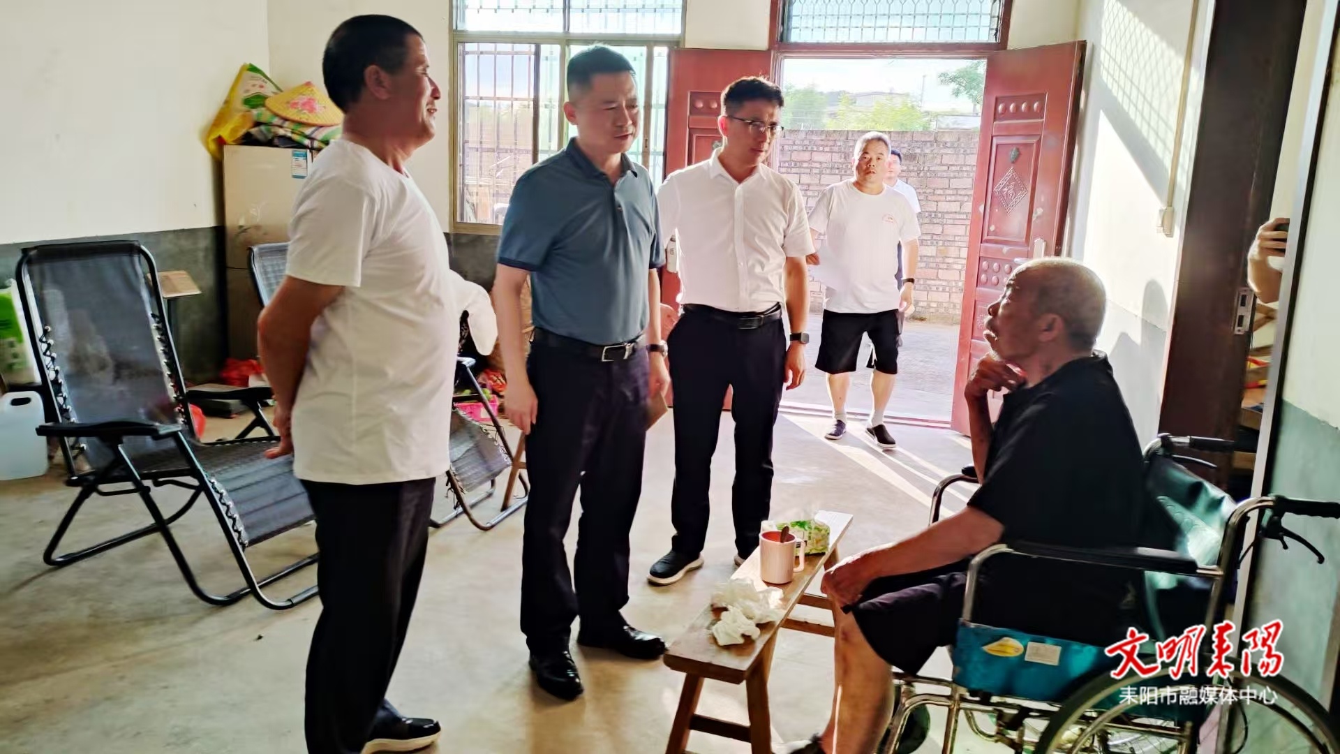 市领导“七一”赴长坪乡走访慰问并调研乡村振兴等工作