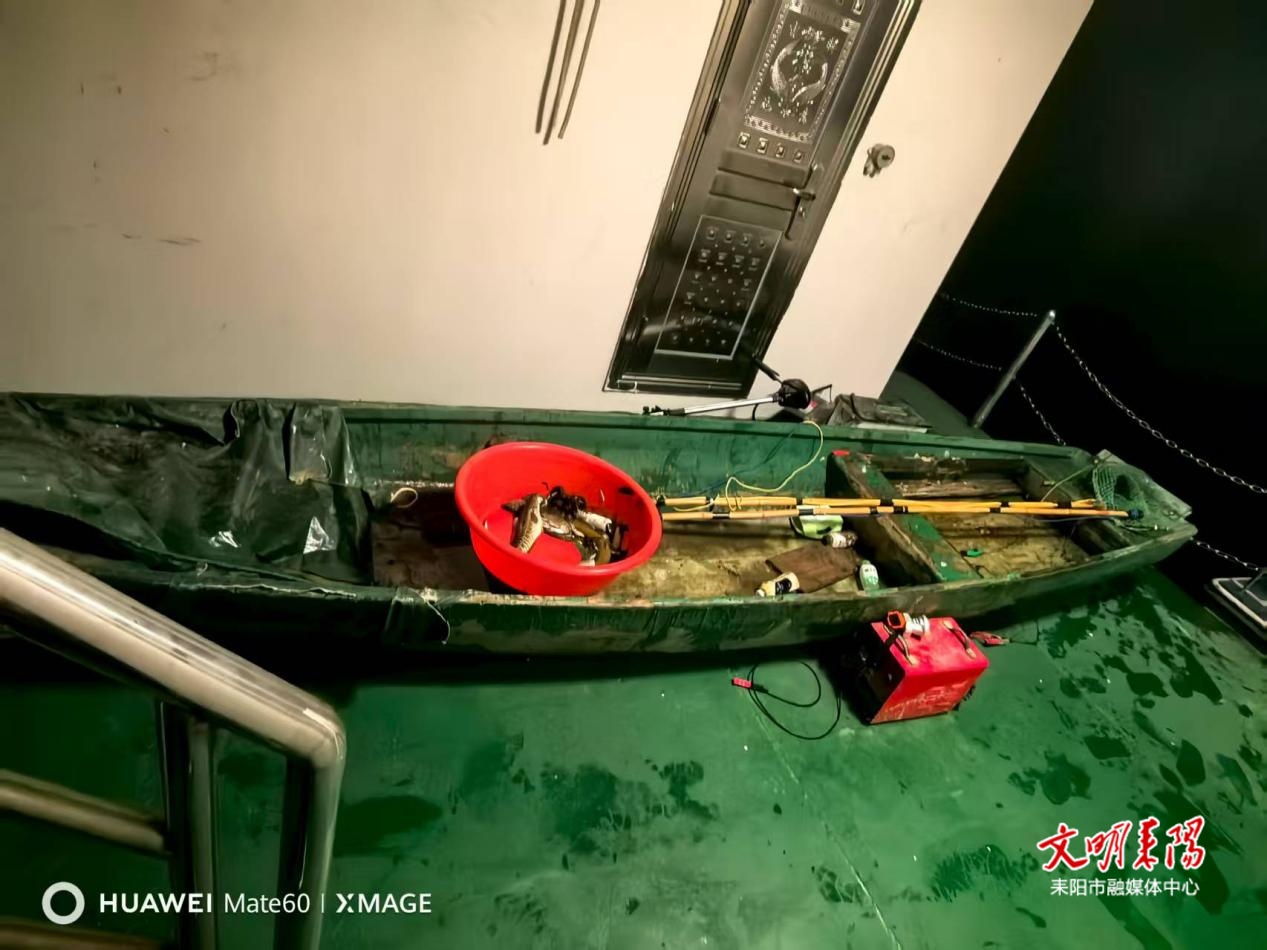 重拳出击！我市渔政深夜查处非法电捕鱼团伙