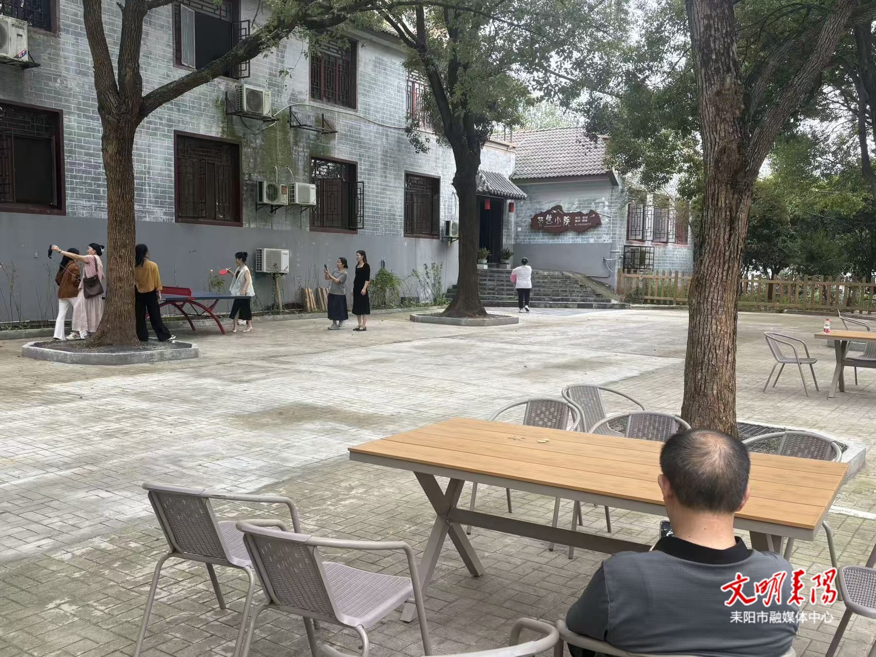 国庆假期耒阳 “田园热” 升温 农庄成市民休闲新宠