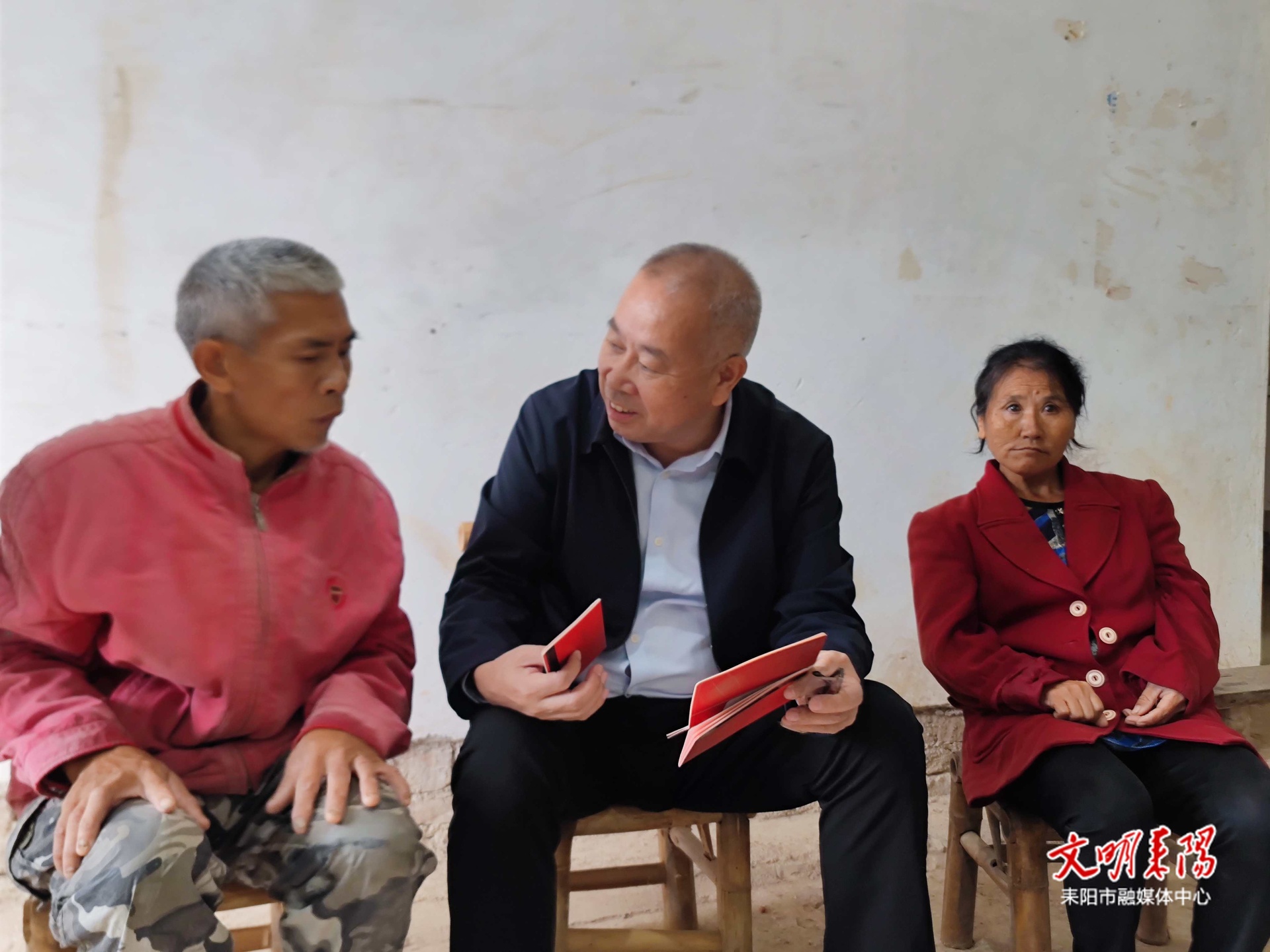 尹立鑫调研巩固拓展脱贫攻坚成果同乡村振兴有效衔接等当前重点工作