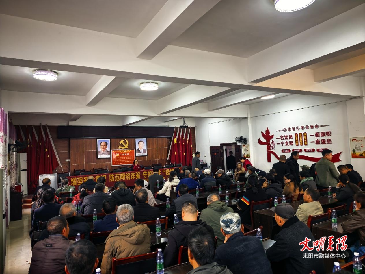 反诈宣传遇上“送考下乡”  服务直达群众家门口