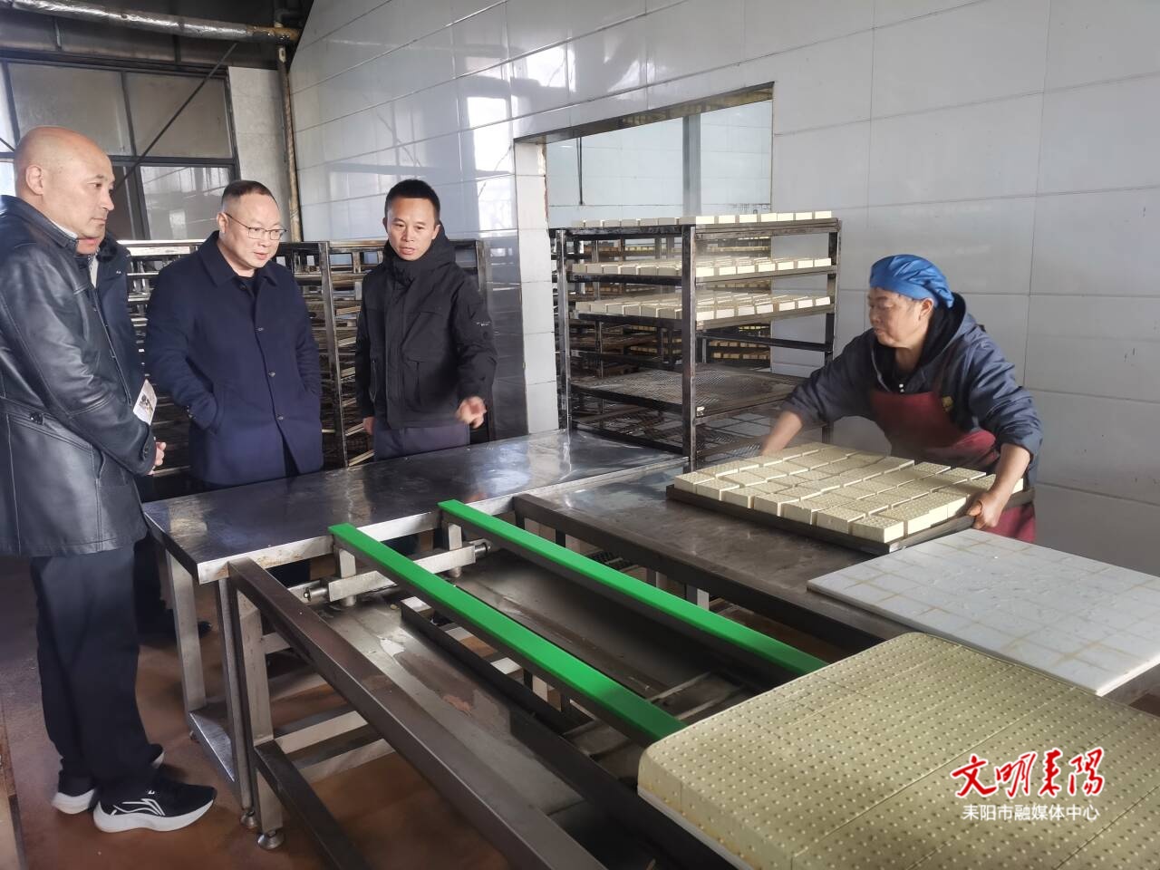 市领导带队赴永顺县万坪镇开展乡村振兴对口帮扶专题调研