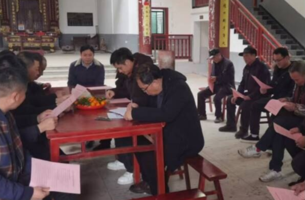 春运次日暖意浓 耒阳多乡镇街道织密平安出行网