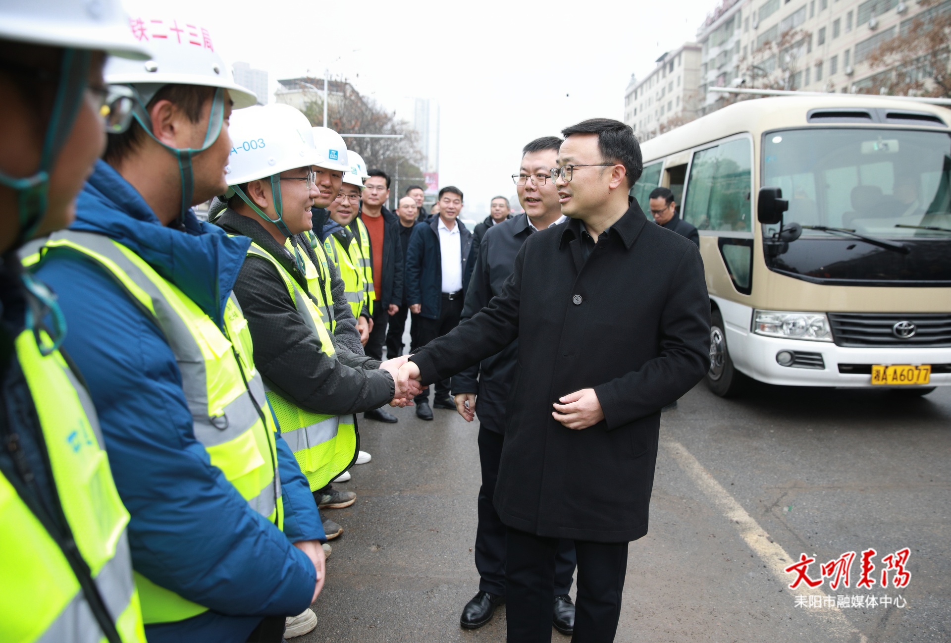 耒阳市武园路跨京广铁路立交桥通车！