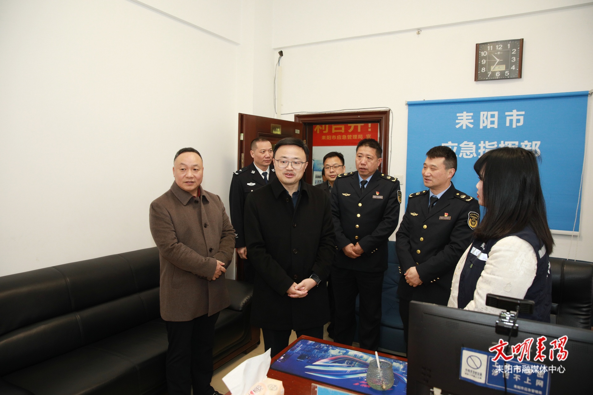 张润槐到市应急管理局、公安局看望慰问一线工作人员