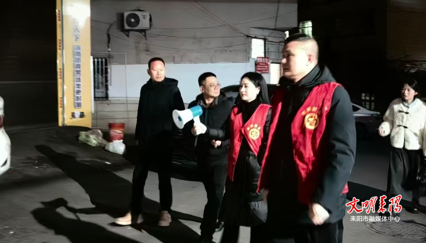 【新春走基层】暖心守护：用脚步丈量平安 以温情点亮新春