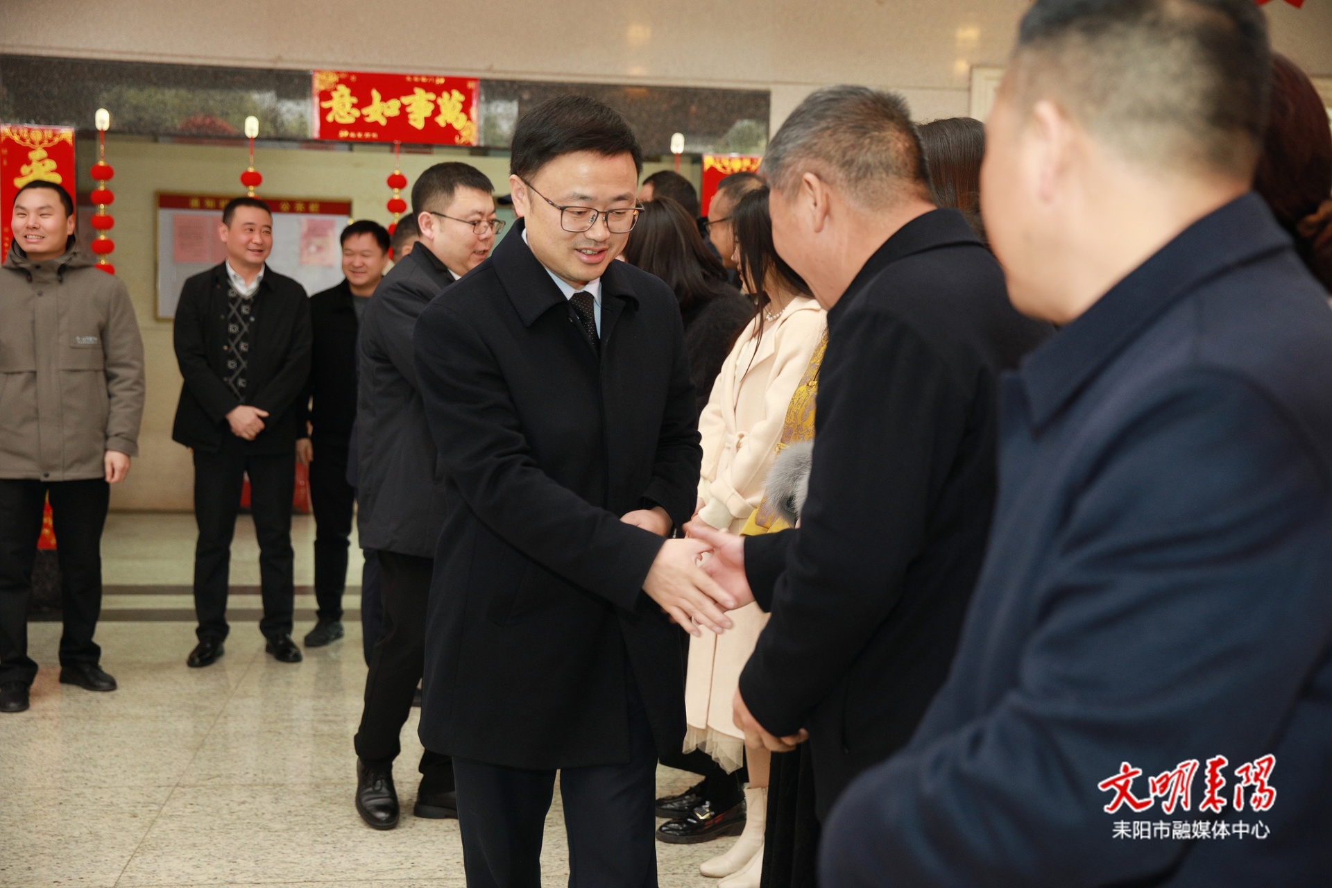 节后上班第一天 张润槐陈昌义看望慰问干部职工