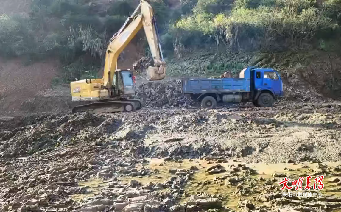 【奋进十五五 新年开新局】水润民生展新颜 铁路冲水库清淤工程全速推进