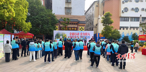 我市开展第31个“世界防治结核病日”主题活动