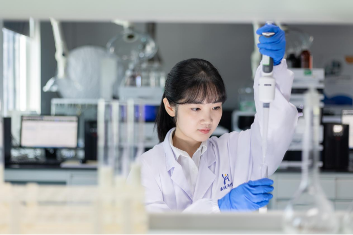 宝宝喝什么奶粉？按体质选对款，科学喂养全攻略