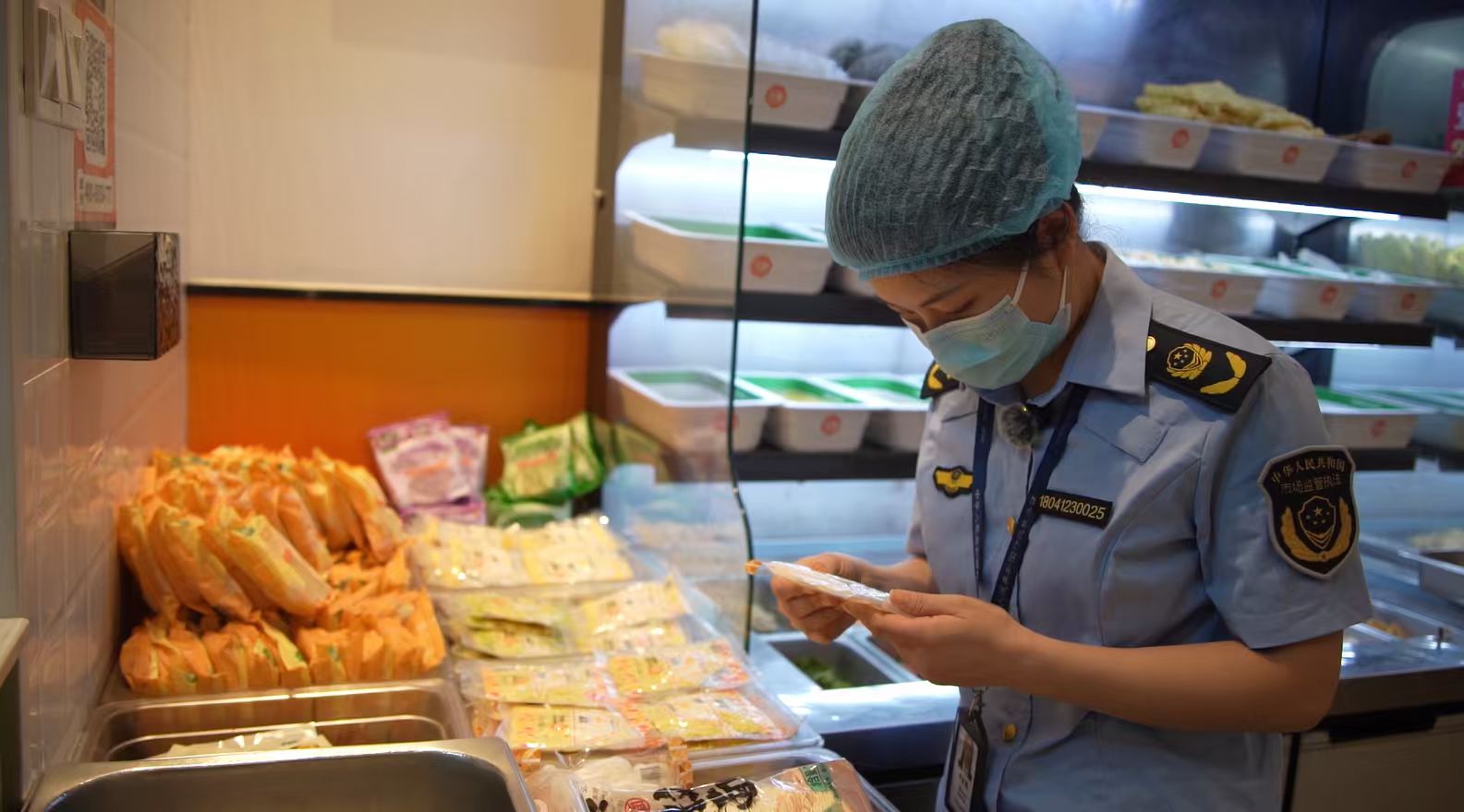 耒阳市市场监管局开展网络餐饮食品安全专项整治 守护群众“云端餐桌”安全